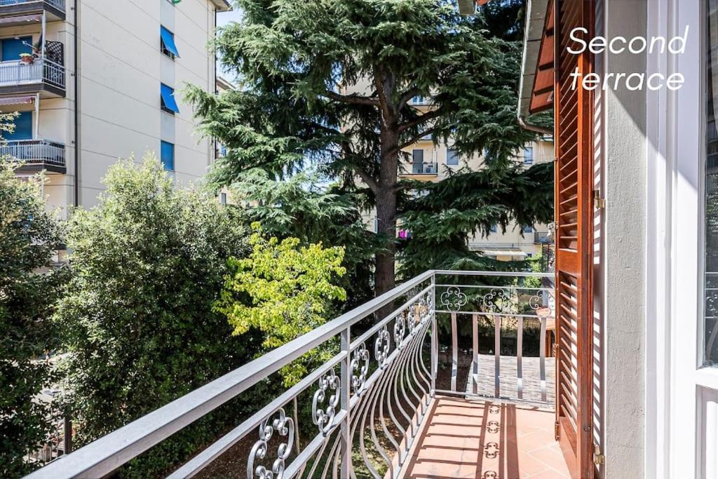 Easy Florence Scandicci Exteriör bild